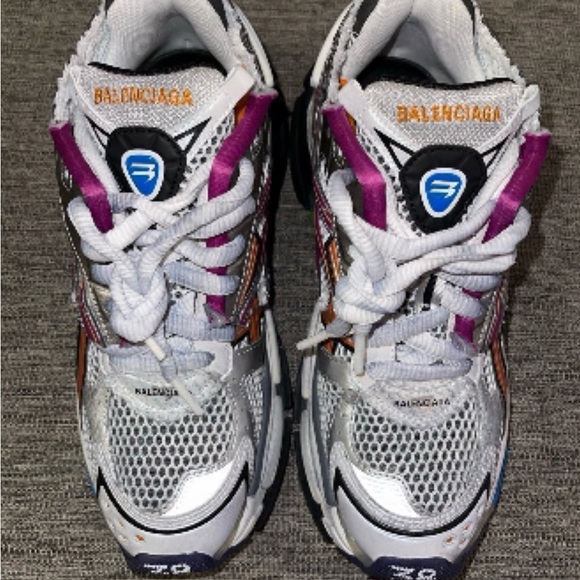 Runners sneakers